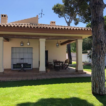 Moderno Y Amplio Chalet, Con Piscina Privada Chiclana de la Frontera Luaran gambar