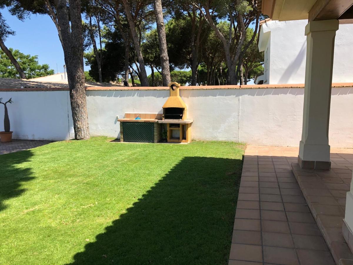 Moderno Y Amplio Chalet, Con Piscina Privada Chiclana de la Frontera Luaran gambar