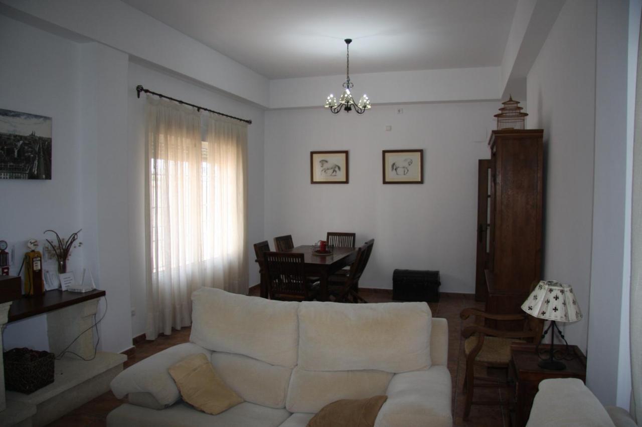 Moderno Y Amplio Chalet, Con Piscina Privada Chiclana de la Frontera Luaran gambar
